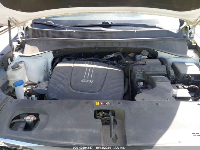 5XYPG4A59GG094587 KIA Sorento 3.3l Lx