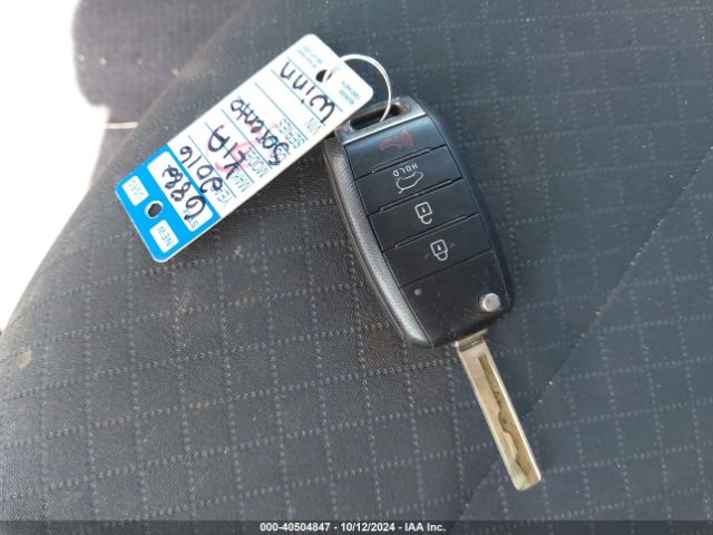 5XYPG4A59GG094587 KIA Sorento 3.3l Lx