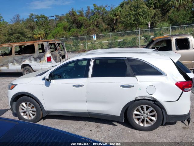 5XYPG4A59GG094587 KIA Sorento 3.3l Lx