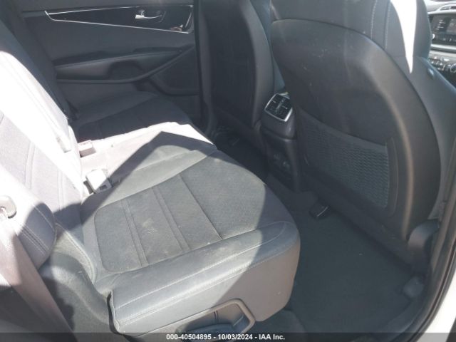 5XYPGDA58GG059099 KIA Sorento 3.3l Lx