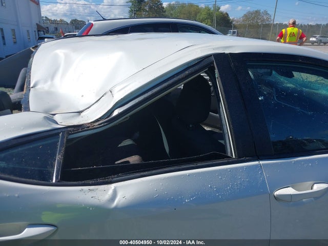 Toyota COROLLA LE 2019 5YFBURHE1KP915224 Image 17