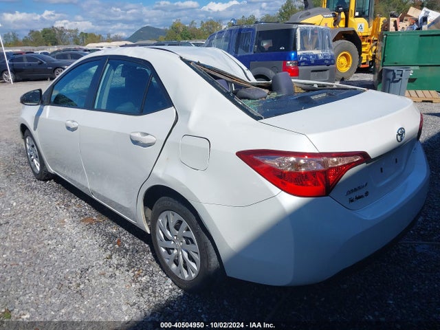 Toyota COROLLA LE 2019 5YFBURHE1KP915224 Image 3