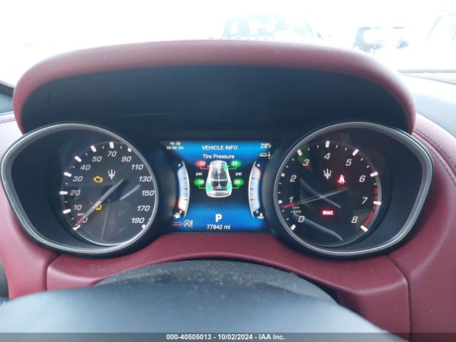 ZN661XUS1HX241725 Maserati Levante