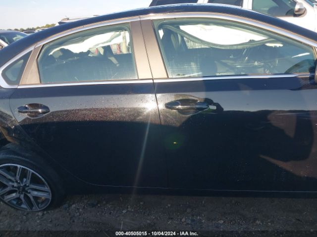 3KPF54AD5ME402954 KIA FORTE EX