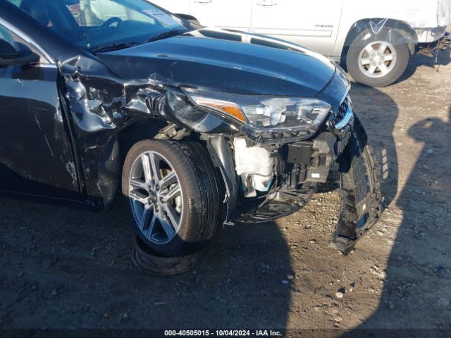 3KPF54AD5ME402954 KIA FORTE EX