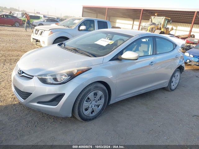 Hyundai ELANTRA SE 2016 5NPDH4AE8GH669738 Image 2