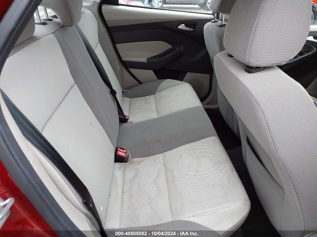 Ford FOCUS SE 2014 1FADP3F22EL143969 Image 8