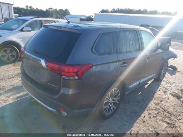 JA4AD3A38GZ014604 Mitsubishi Outlander Se
