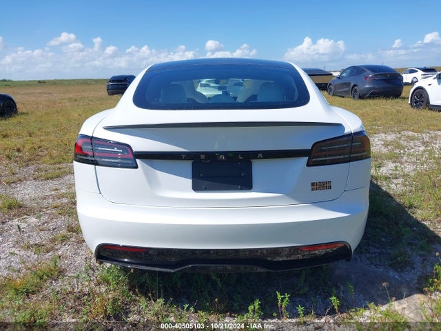 Tesla Model S Plaid Tri Motor All-wheel Drive 2023 5YJSA1E65PF528105 Image 16