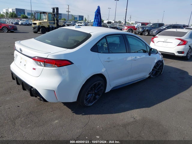 Toyota COROLLA SE 2024 JTDP4MCE7RJ103862 Image 4