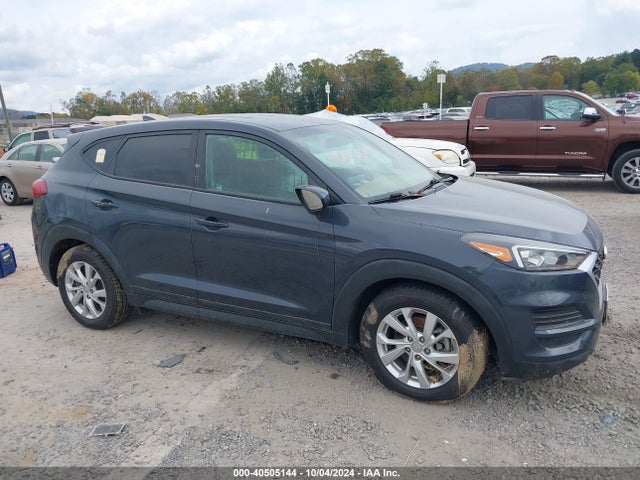 KM8J2CA47KU981565 Hyundai TUCSON SE
