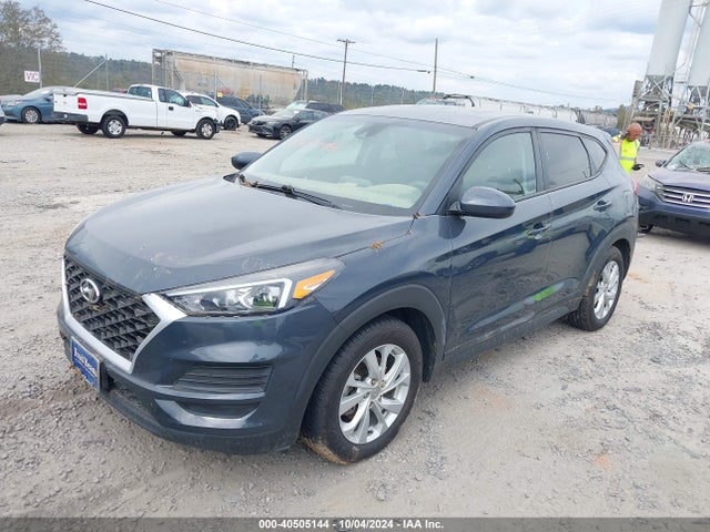 KM8J2CA47KU981565 Hyundai TUCSON SE