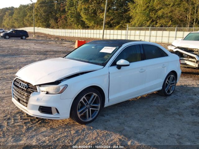 WAUAUGFF4K1012885 Audi A3 40 Premium/40 Titanium Premium