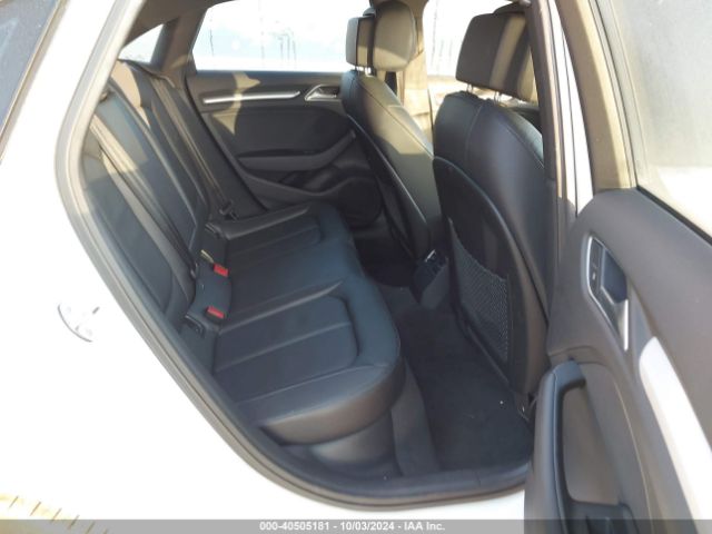 WAUAUGFF4K1012885 Audi A3 40 Premium/40 Titanium Premium