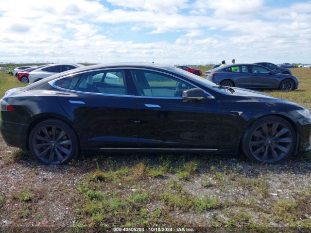 5YJSA1E10HF202931 Tesla Model S 60/75