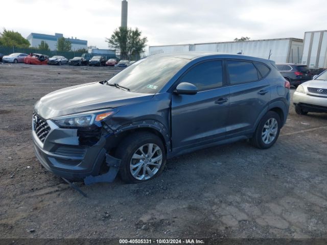 KM8J2CA46KU843371 Hyundai TUCSON SE