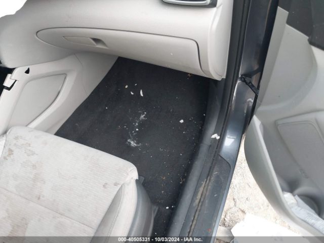 KM8J2CA46KU843371 Hyundai TUCSON SE