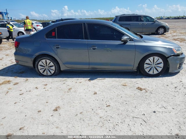 3VW4S7AJ8EM213159 Volkswagen JETTA GLI