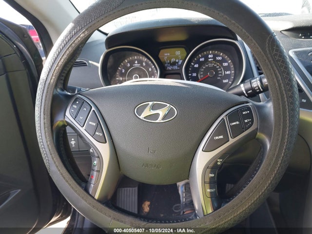 Hyundai ELANTRA SE 2015 5NPDH4AE3FH592548 Image 19