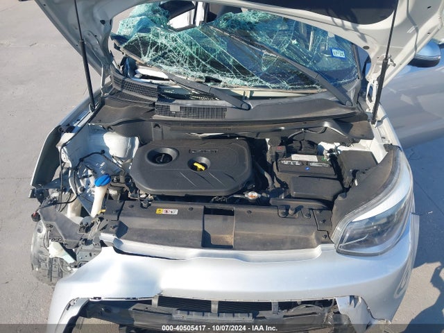 KIA SOUL + 2014 KNDJP3A52E7745195 Image 10
