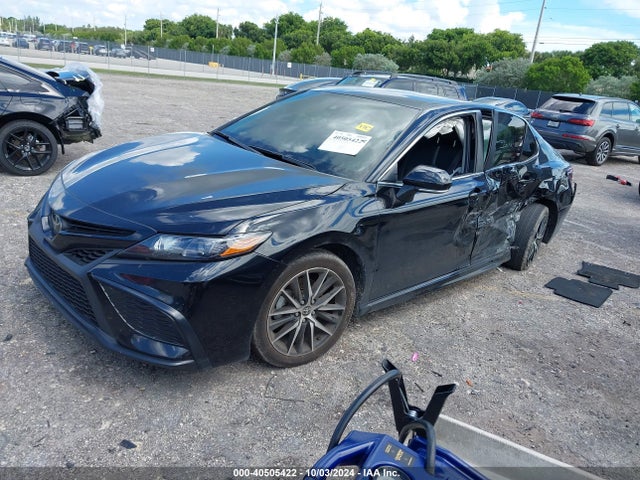 Toyota CAMRY SE 2024 4T1G11AK5RU873732 Image 2