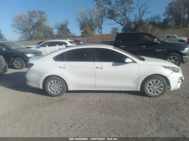3KPF24ADXKE040299 KIA FORTE FE
