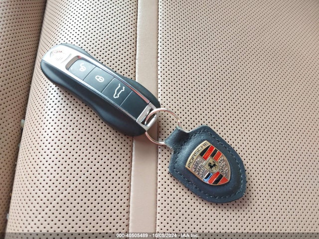 2019 PORSCHE CAYENNE WP1AA2AY7KDA04476 Photo 10