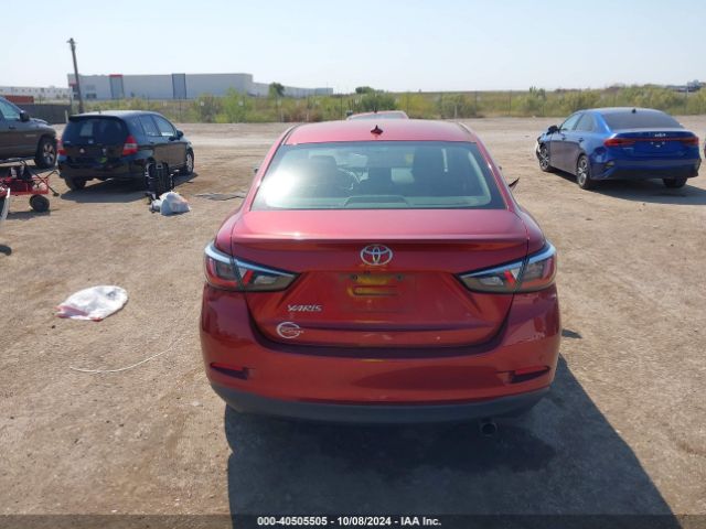 3MYDLBYV0KY525073 Toyota YARIS LE