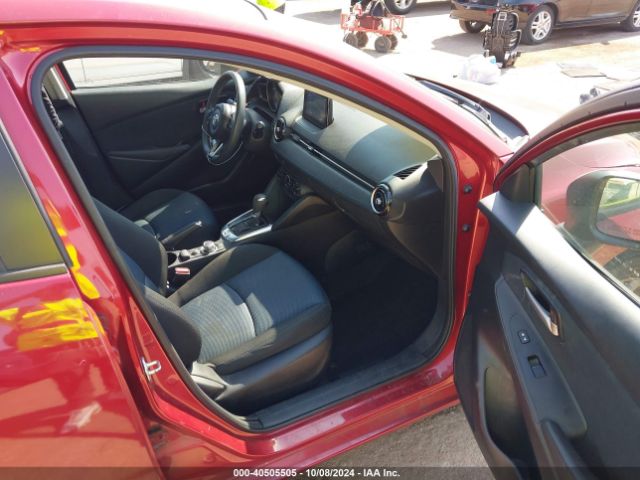 3MYDLBYV0KY525073 Toyota YARIS LE