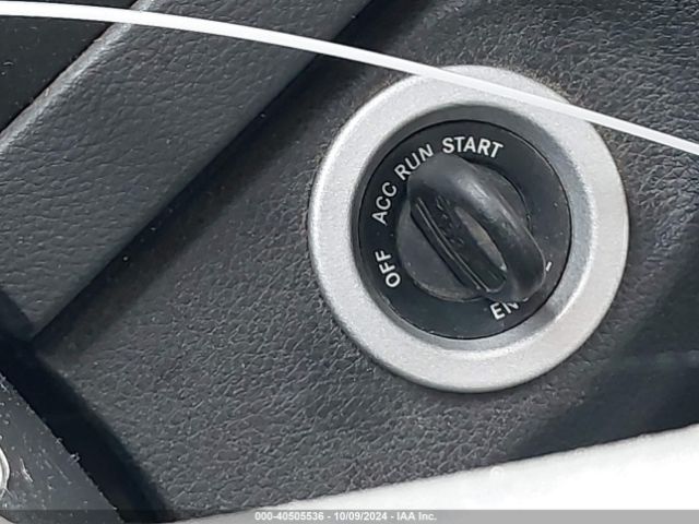 1C6RR6TT6KS707169 RAM 1500 Classic Slt  4x2 6'4 Box