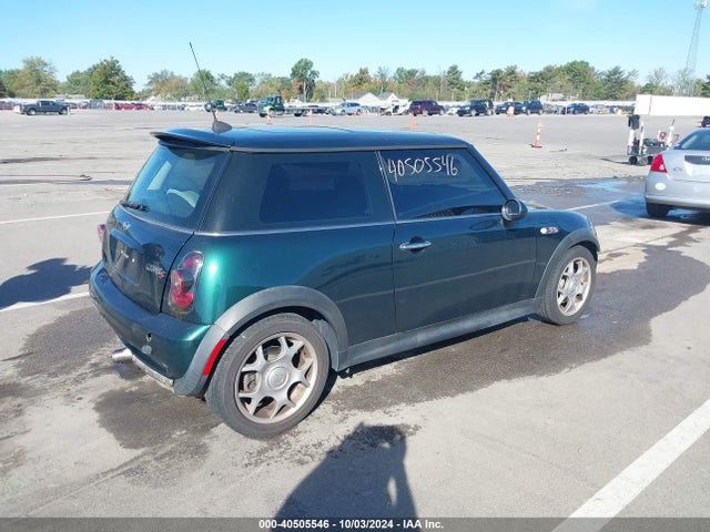 2005 MINI COOPER S WMWRE33545TL12228 Photo 3