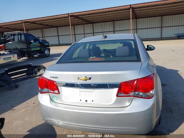 Chevrolet Cruze Ls Auto 2015 1G1PA5SH7F7231952 Image 16