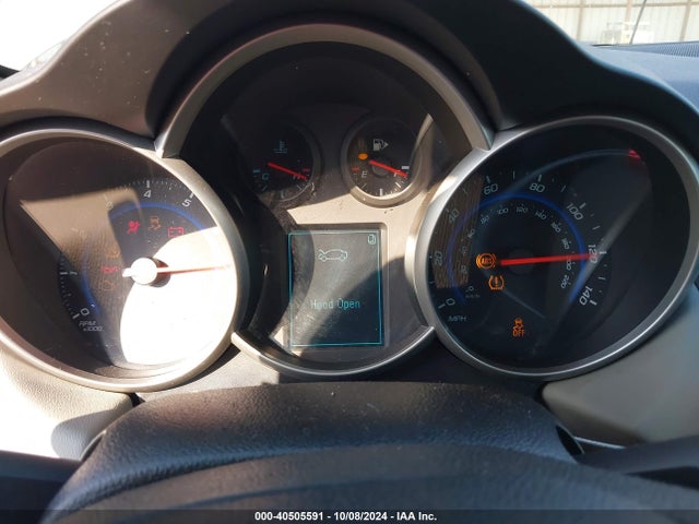 Chevrolet Cruze Ls Auto 2015 1G1PA5SH7F7231952 Image 7