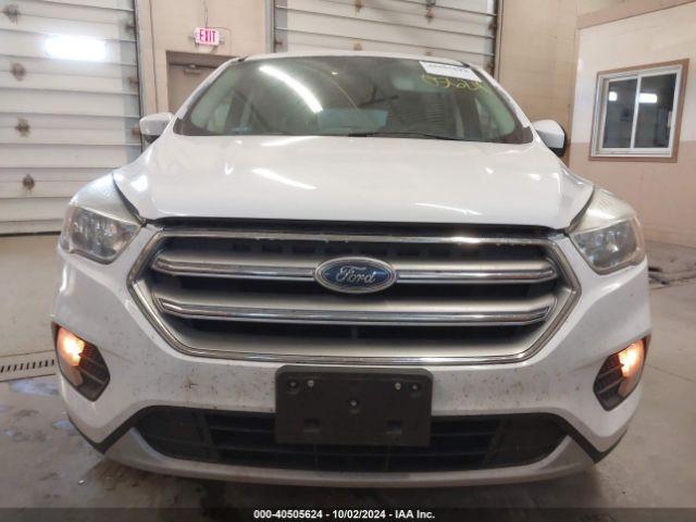 1FMCU9G96HUD43583 Ford ESCAPE SE