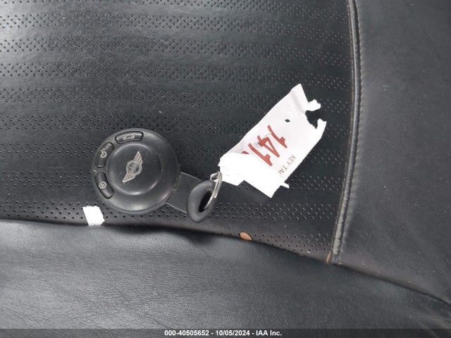 2007 MINI COOPER WMWMF33527TT53600 Photo 10