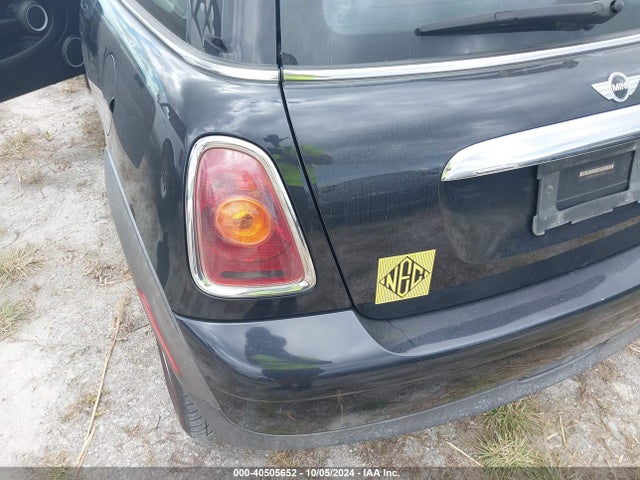 2007 MINI COOPER WMWMF33527TT53600 Photo 5