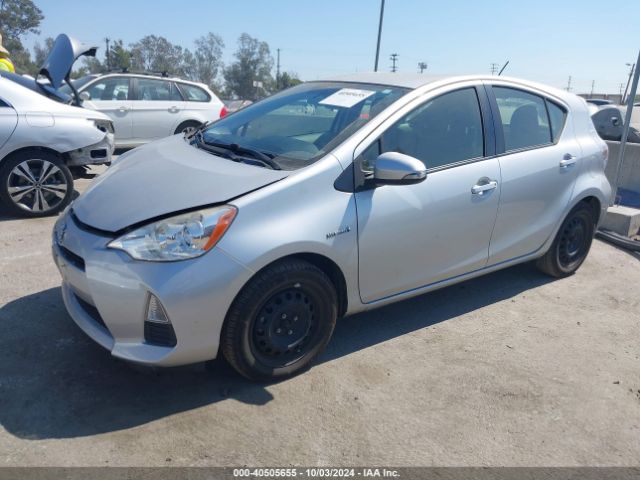 JTDKDTB34E1086095 Toyota Prius C Two
