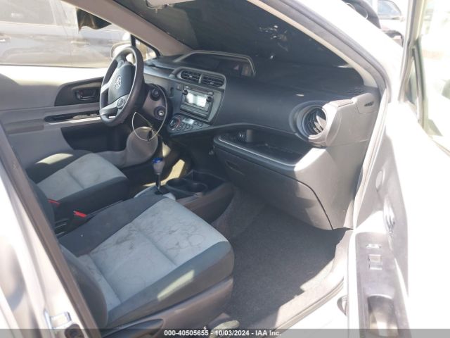 JTDKDTB34E1086095 Toyota Prius C Two