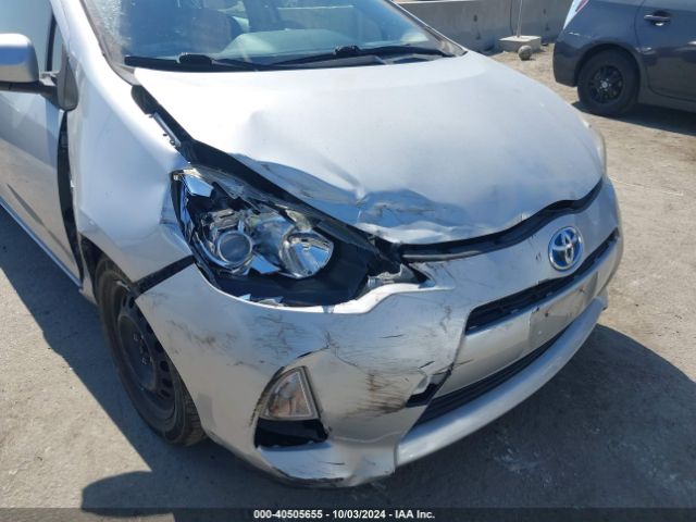 JTDKDTB34E1086095 Toyota Prius C Two
