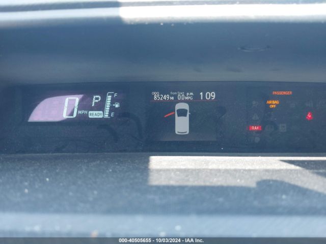 JTDKDTB34E1086095 Toyota Prius C Two