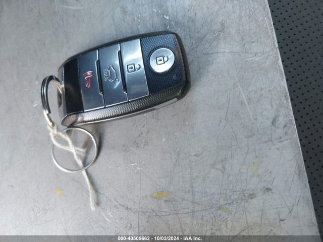 KIA SOUL + 2016 KNDJP3A53G7337825 Image 11
