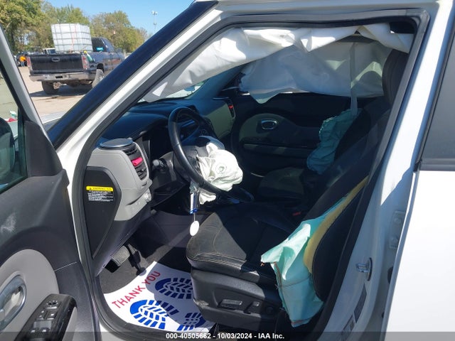 KIA SOUL + 2016 KNDJP3A53G7337825 Image 5