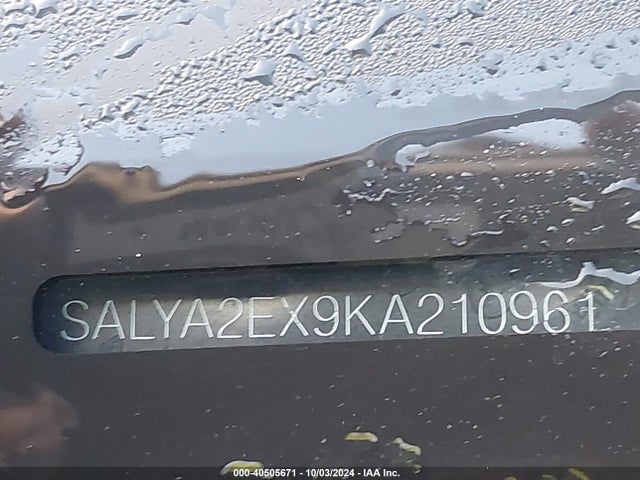 SALYA2EX9KA210961 Land Rover Range Rover Velar P250