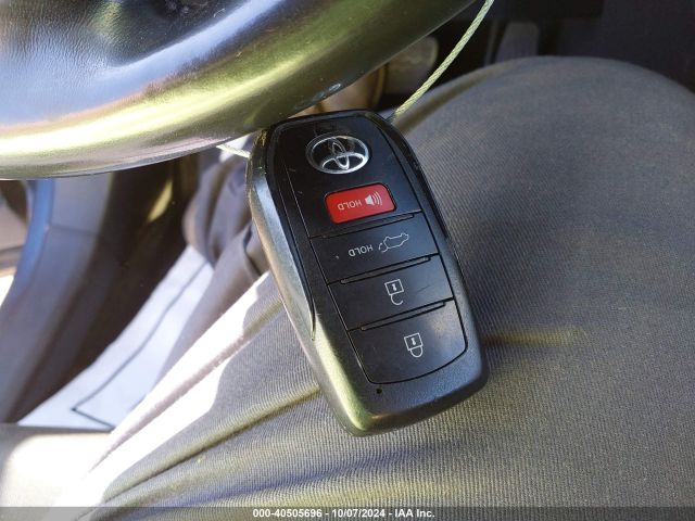 JTEAAAAH1PJ123995 Toyota VENZA LE