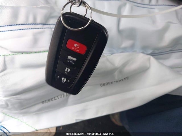 Toyota Corolla Hybrid Le 2021 JTDEAMDE2MJ015146 Image 11