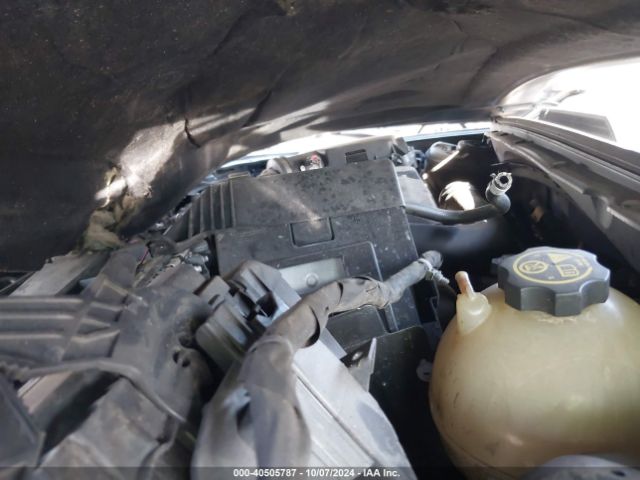 1G1ZD5ST1JF176014 Chevrolet MALIBU LT