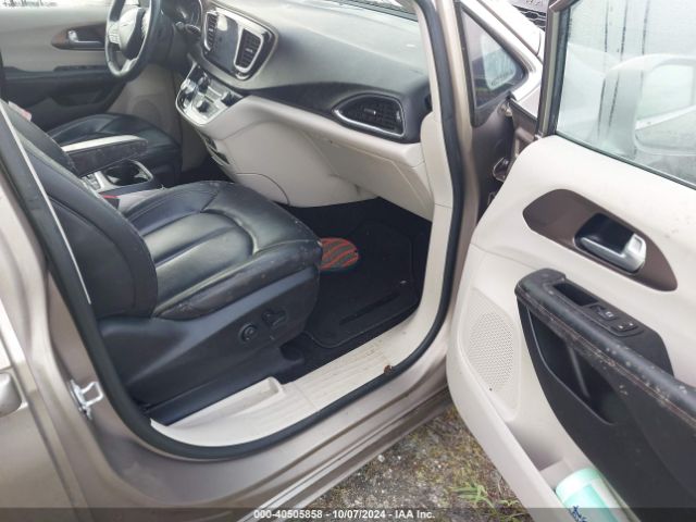 2C4RC1EG9HR643846 Chrysler Pacifica Touring-l Plus