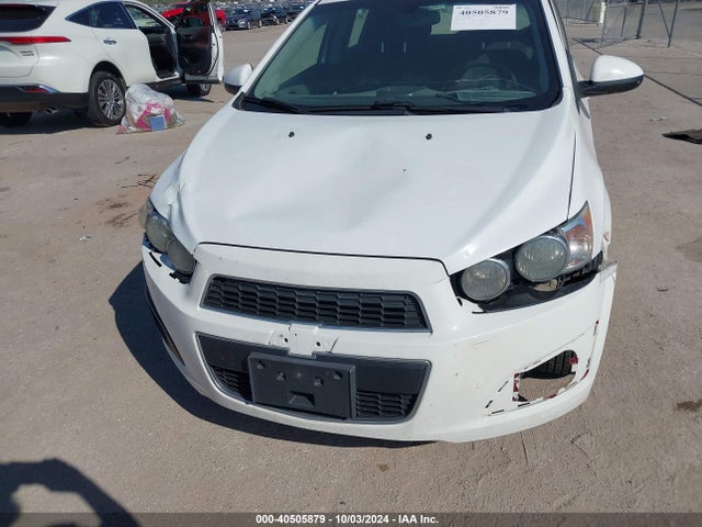 1G1JC6SH7G4129463 Chevrolet Sonic Lt Auto