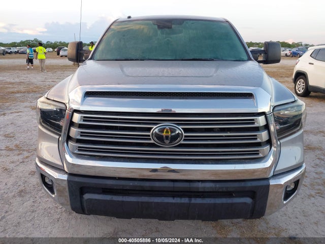 5TFHY5F15KX863685 Toyota Tundra Limited 5.7l V8