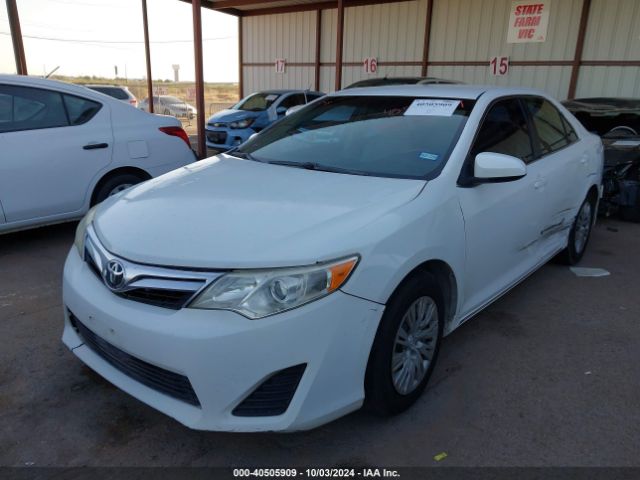 4T1BF1FK4EU367047 Toyota CAMRY LE
